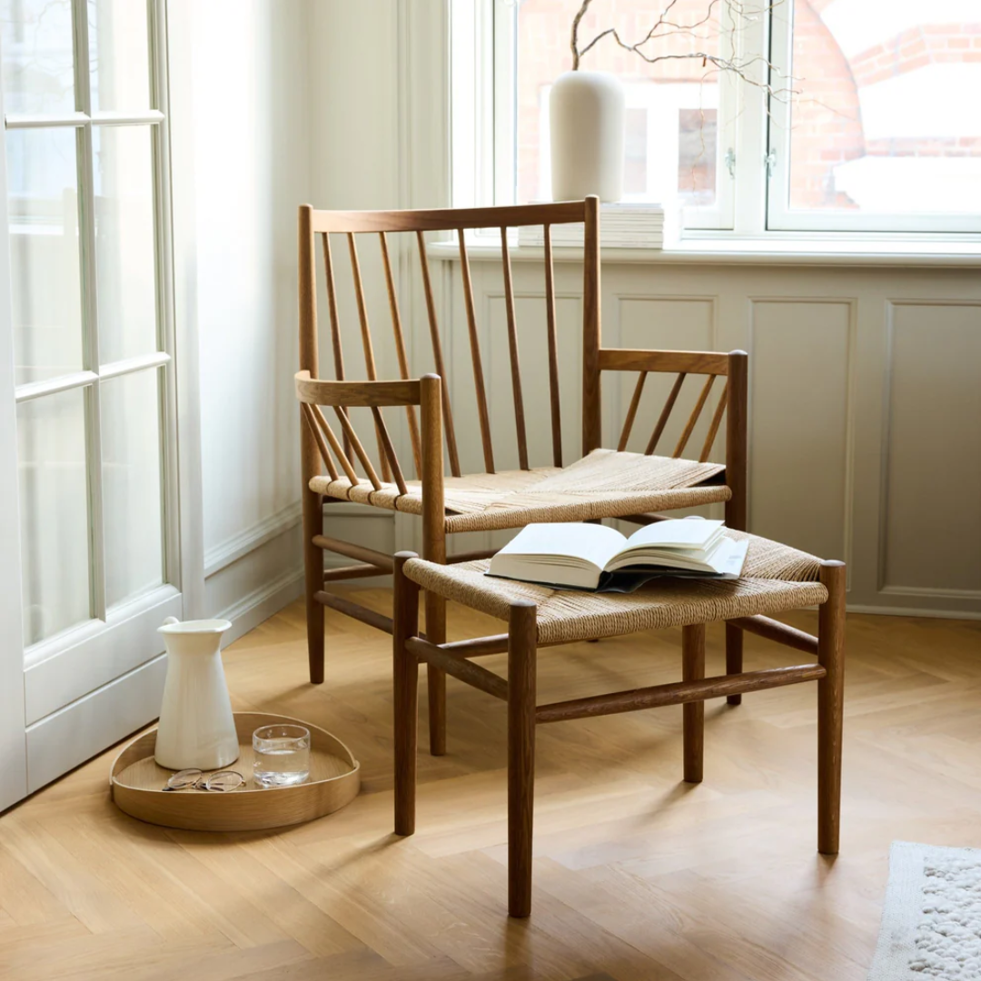J83 Stool